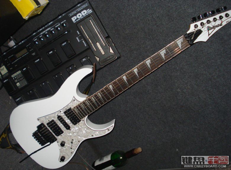ibanez rg350dx 白色,可换ipad2