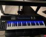 Ni Komplete Kontrol S49 midi