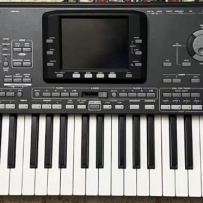 Korg pa3xYAMAHA moxf8ketron SD9 Pro