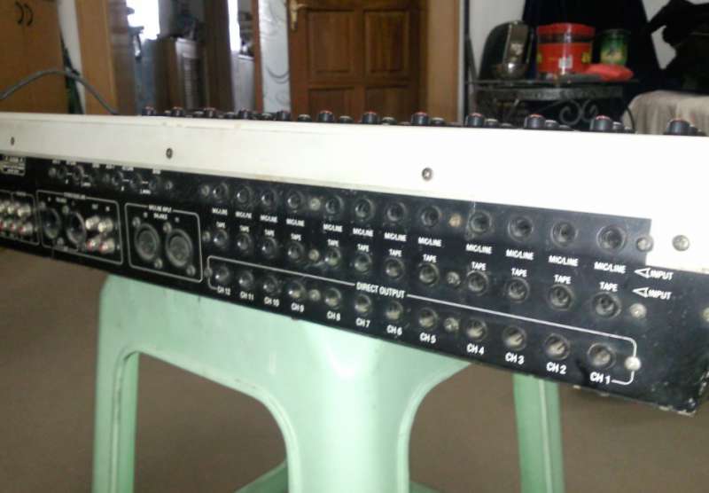 ����̨����ӿڷḻ