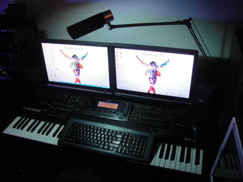 G1000