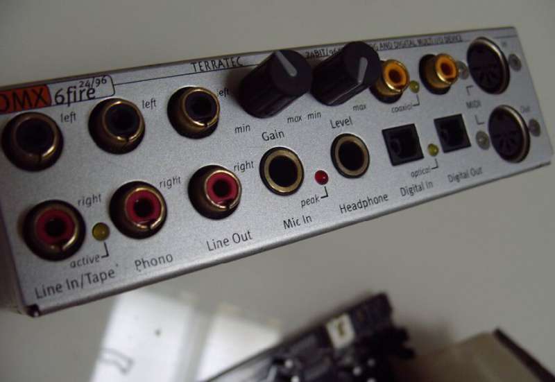 S1053051.JPG