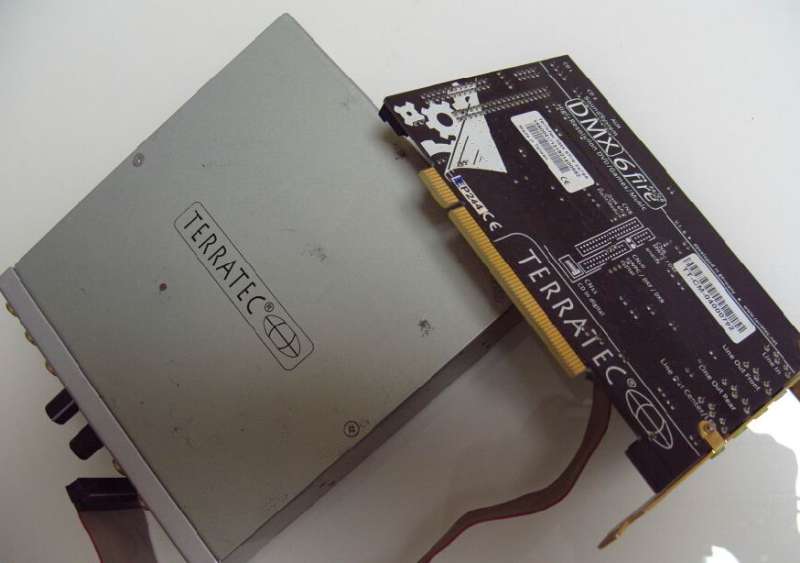 S1053052.JPG