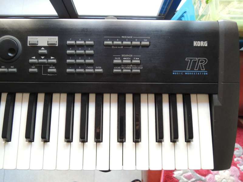 �������3