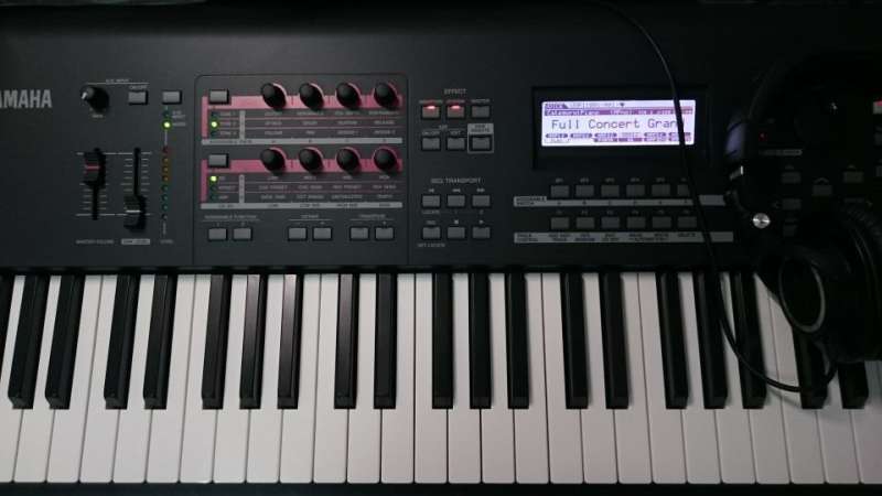 moxf88.jpg