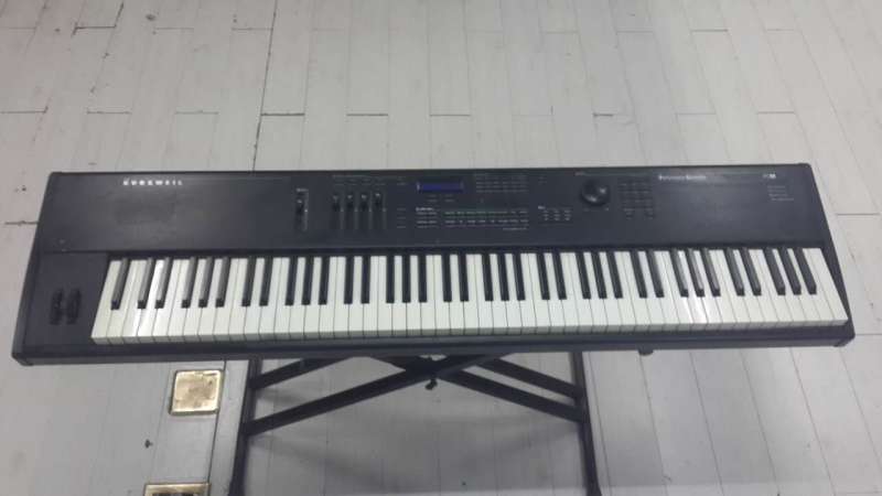 KURZWEIL--PC88.JPG