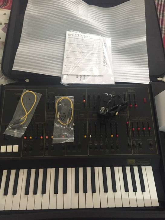 ��弰����