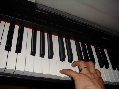 ���ᵯ���Ȱڸ�POSE��