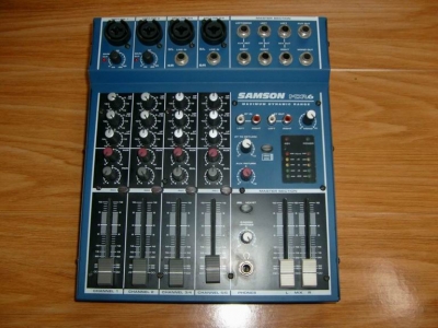 S7300322.JPG