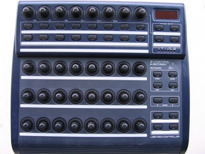 Ƭ 023.jpg