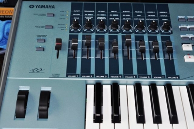 nEO_IMG_motif xs 3.jpg