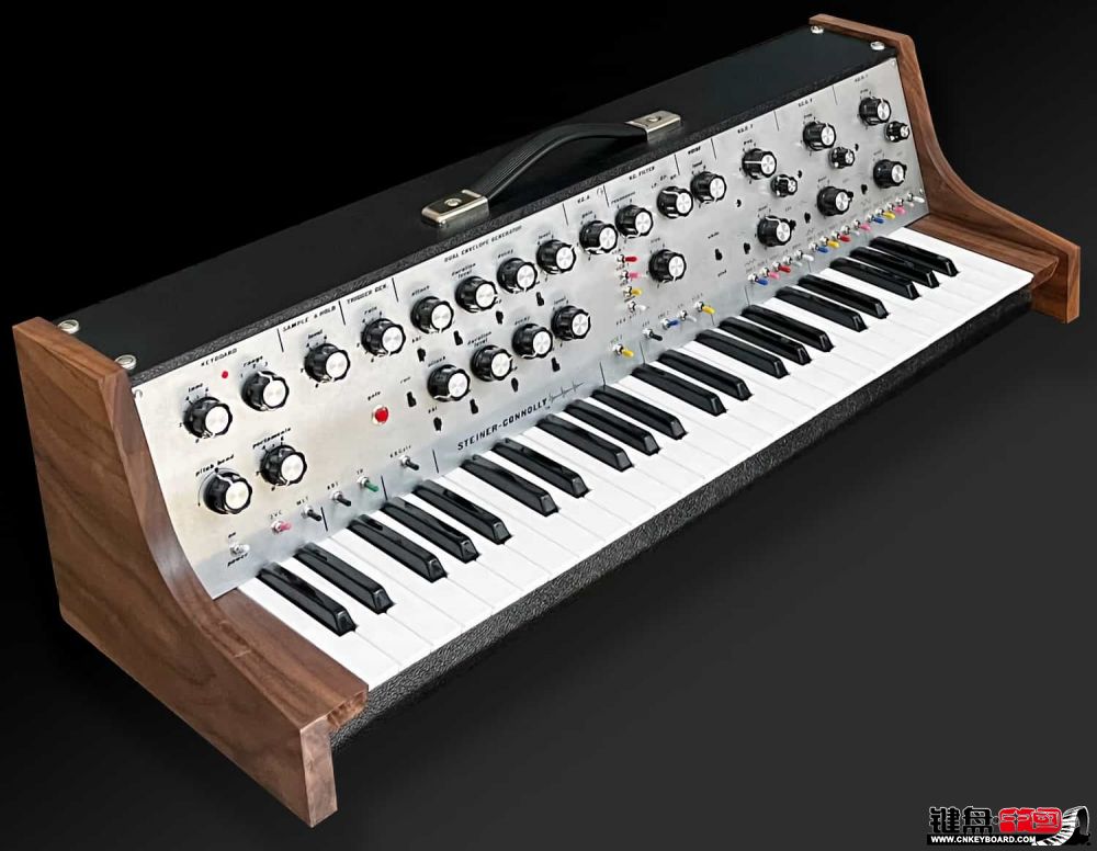 steiner-connolly-synthacon-synthesizer.jpeg